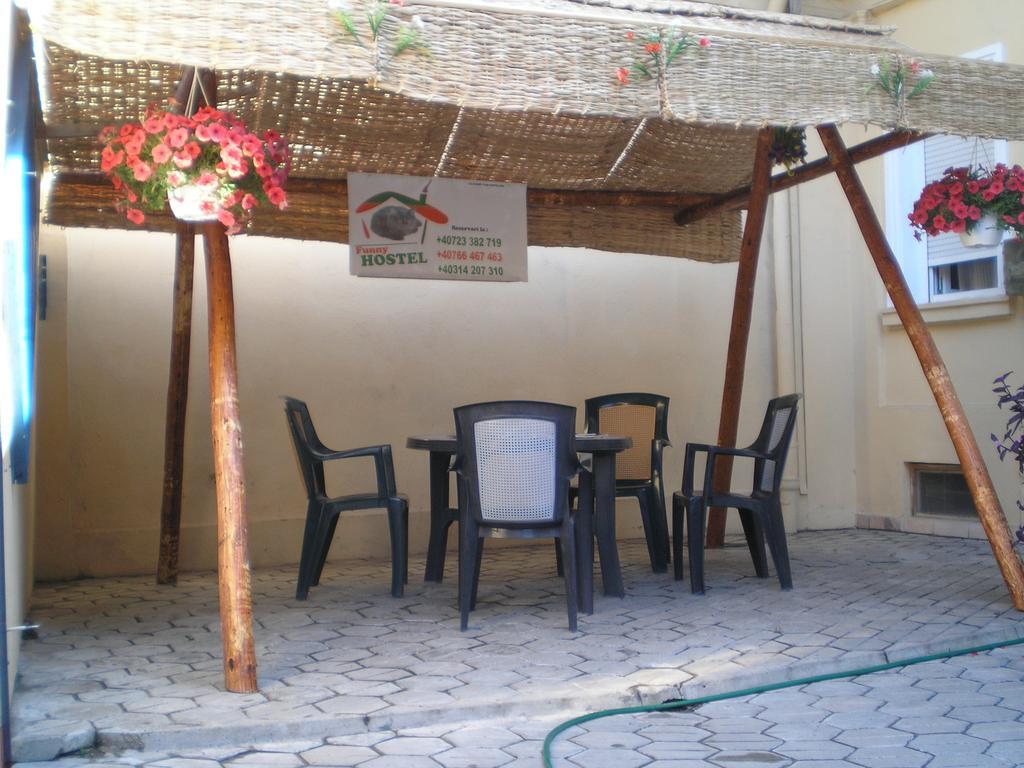 Funny Hostel