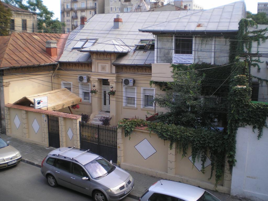 Funny Hostel *